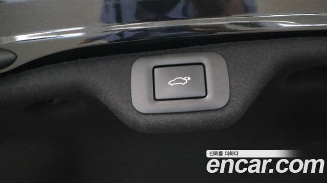 Lexus ES300h 2025 — Photo 11/15