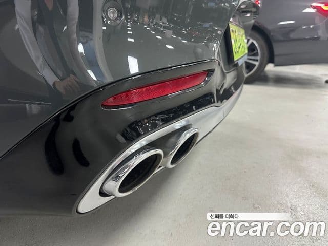 Mercedes-Benz SL-Class 2025 — Photo 12/18