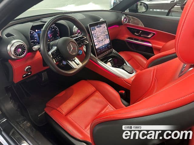 Mercedes-Benz SL-Class 2025 — Photo 10/18