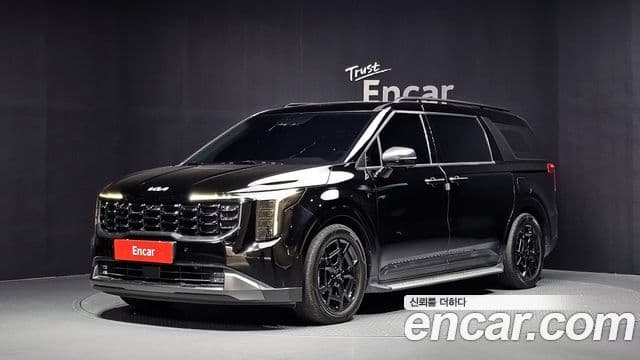 Kia Carnival 2024 — Фото 1/20