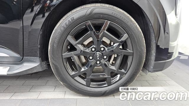 Kia Carnival 2024 — ფოტო 19/30