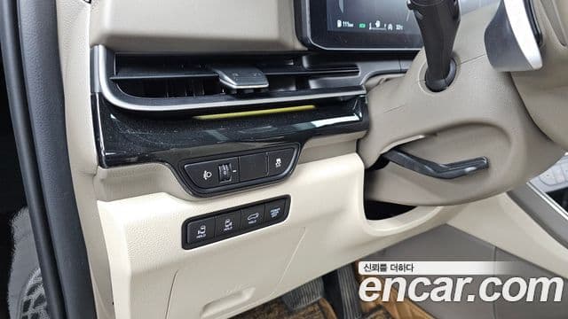 Kia Carnival 2024 — ფოტო 9/30
