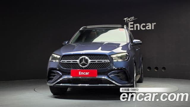 Mercedes-Benz GLE-Class 2024 — Photo 25/39