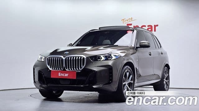 BMW X5 2025 — Photo 13/33