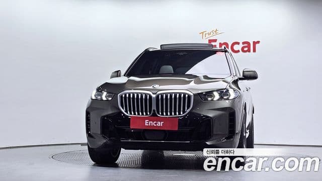 BMW X5 2025 — Photo 8/33