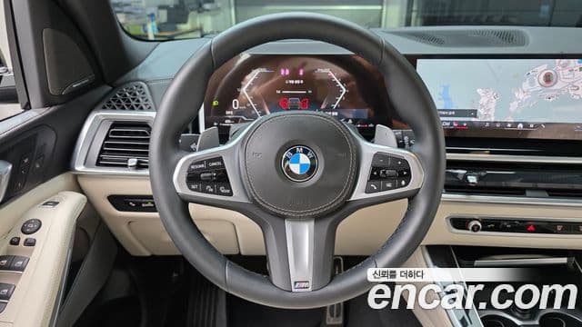 BMW X5 2025 — Photo 31/33