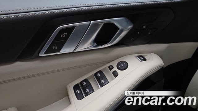 BMW X5 2025 — Photo 2/33