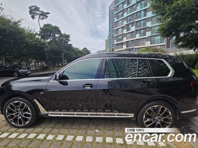 BMW X7 2024 — Photo 3/12