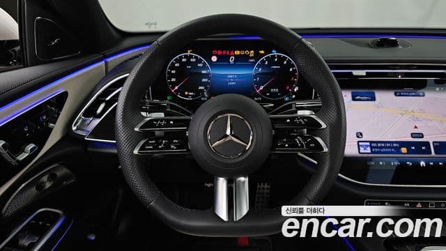 Mercedes-Benz E-Class 2026 — Photo 3/35