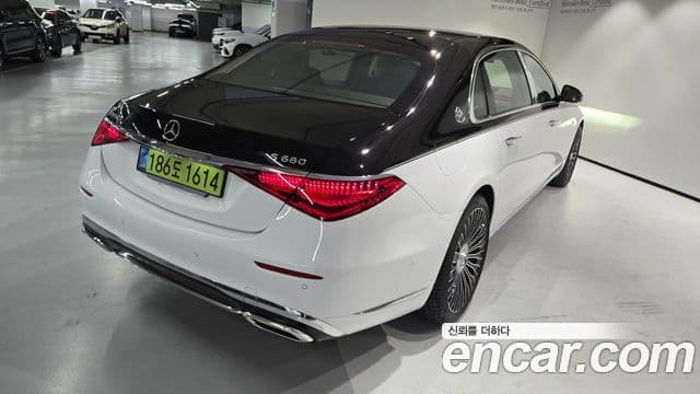 Mercedes-Benz S-Class 2025 — ფოტო 8/20