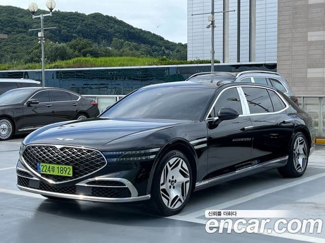 Genesis G90 2022 — Şəkil 1/20