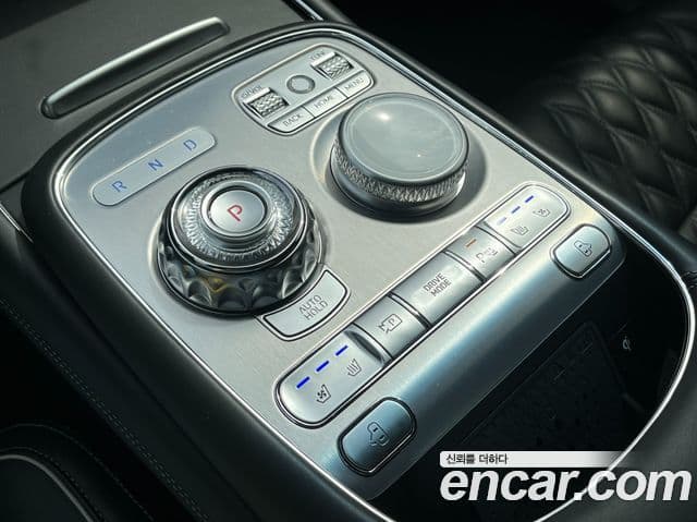 Genesis G90 2022 — Şəkil 19/20