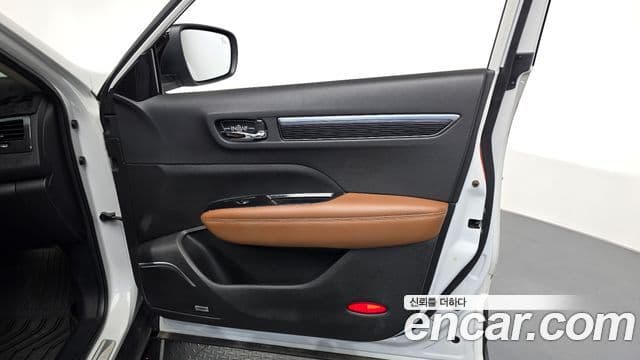 Renault Samsung QM6 2022 — Photo 31/32