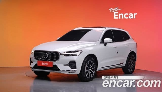 Volvo XC60 2024 — ფოტო 18/35