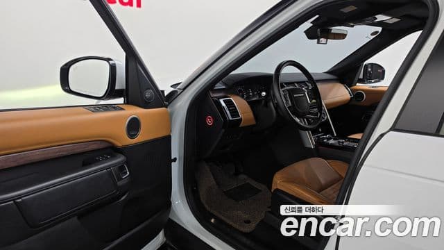 Land Rover Discovery 5 2018 — Şəkil 3/20