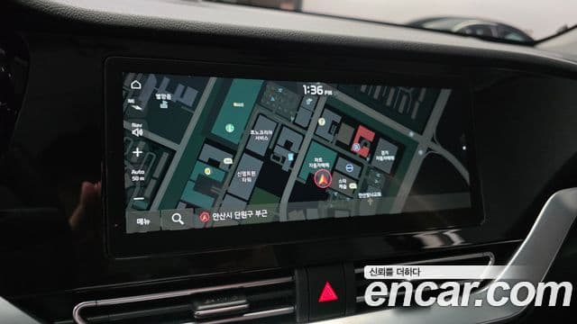 Kia Niro 2021 — Фото 18/20