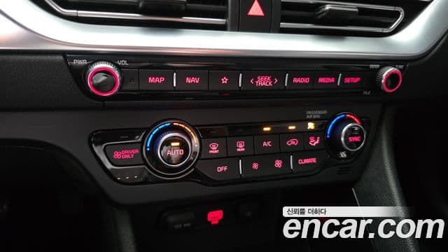 Kia Niro 2021 — Фото 20/20