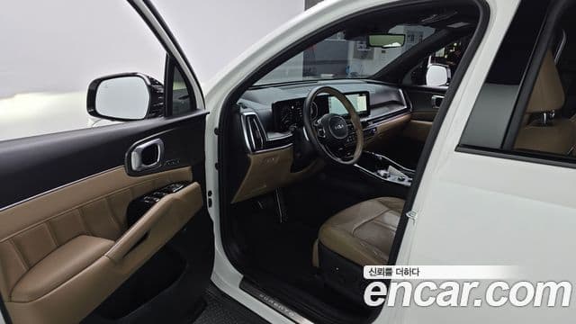 Kia Sorento 2024 — Фото 9/20
