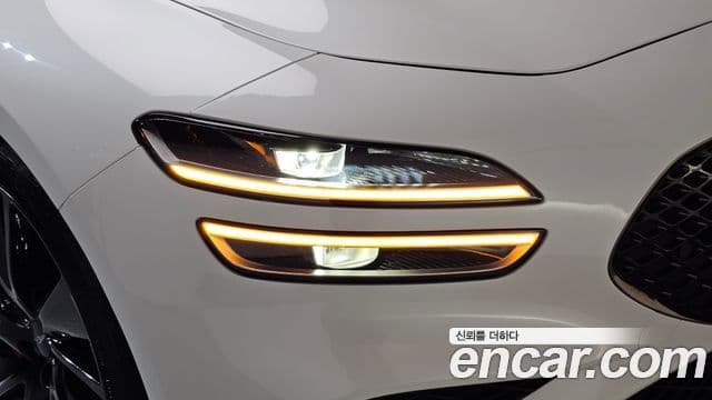 Genesis G70 2020 — Photo 24/33