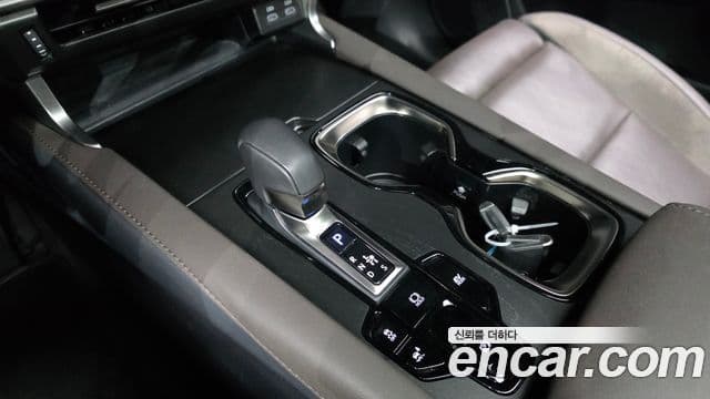Lexus RX350h 2023 — Фото 9/20