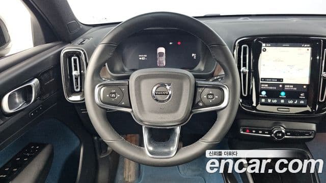 Volvo C40 Recharge 2022 — ფოტო 15/35