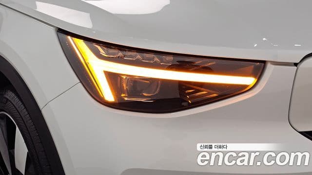 Volvo C40 Recharge 2022 — ფოტო 10/35