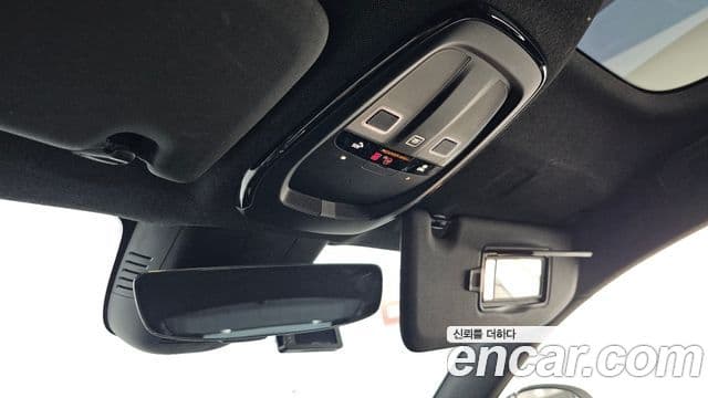Volvo C40 Recharge 2022 — ფოტო 7/35
