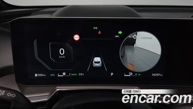 Kia Sorento 2024 — Фото 8/20