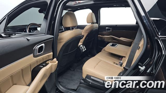 Kia Sorento 2024 — Фото 11/20