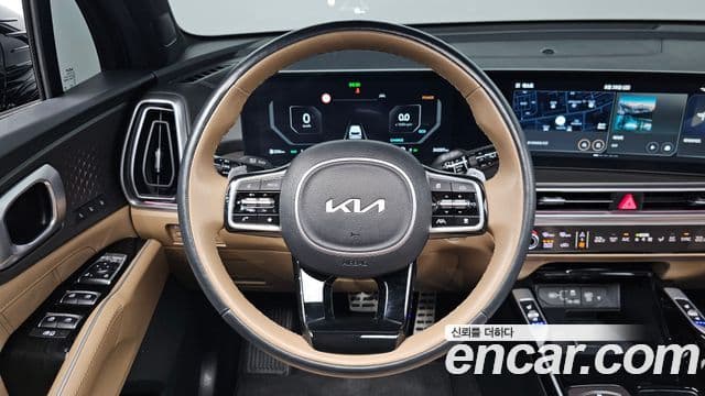 Kia Sorento 2024 — Фото 13/20