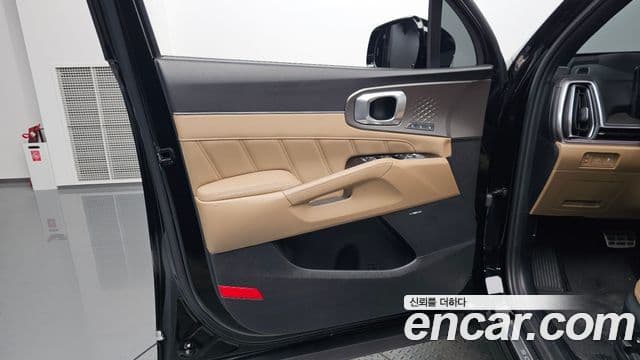 Kia Sorento 2024 — Photo 22/35