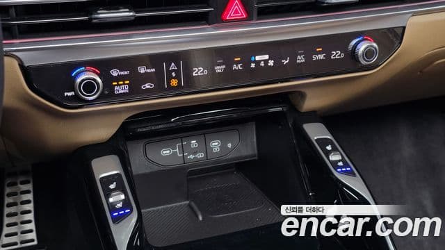 Kia Sorento 2024 — Photo 19/35