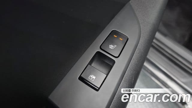 Kia Niro 2022 — Фото 19/20