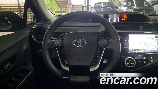 Toyota Prius C 2020 — Şəkil 6/20