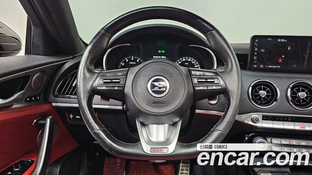 Kia Stinger 2020 — Фото 13/20