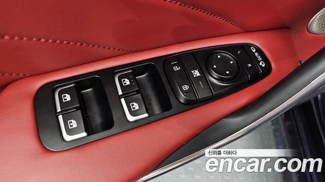 Kia Stinger Meister 2020 — Photo 23/43