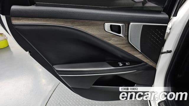 Kia K8 2021 — Photo 26/33