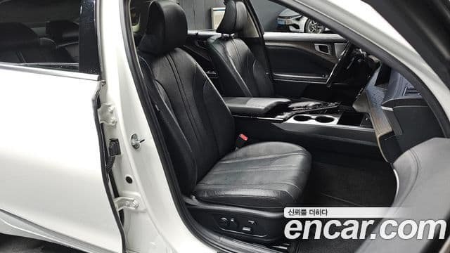 Kia K8 2021 — Photo 30/33
