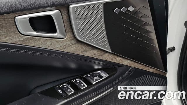Kia K8 2021 — Photo 18/33