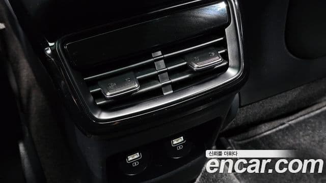Kia K8 2021 — Photo 16/33