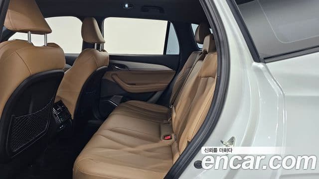 Renault Samsung Grand Koleos 2025 — ფოტო 15/30