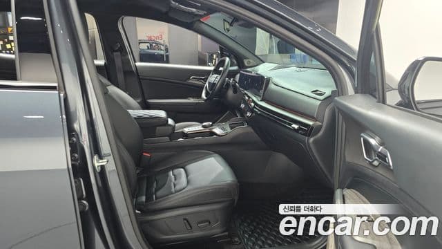 Kia Sportage 2025 — ფოტო 13/32