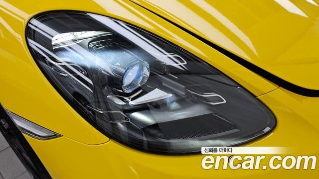 Porsche 718 Boxster 2025 — Şəkil 29/30