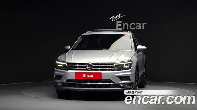 Volkswagen Tiguan 2018 — Фото 3/20