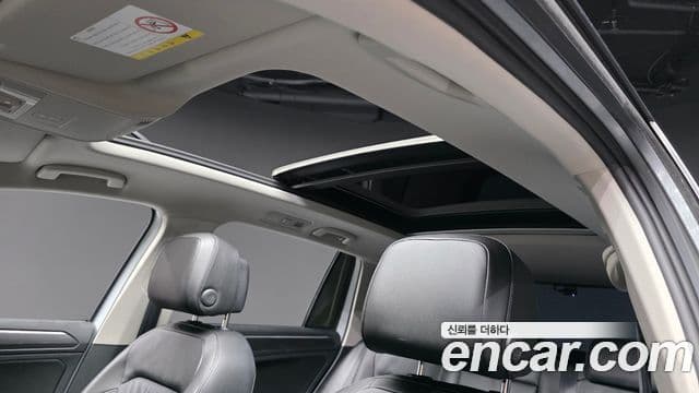 Volkswagen Tiguan 2018 — Фото 19/20