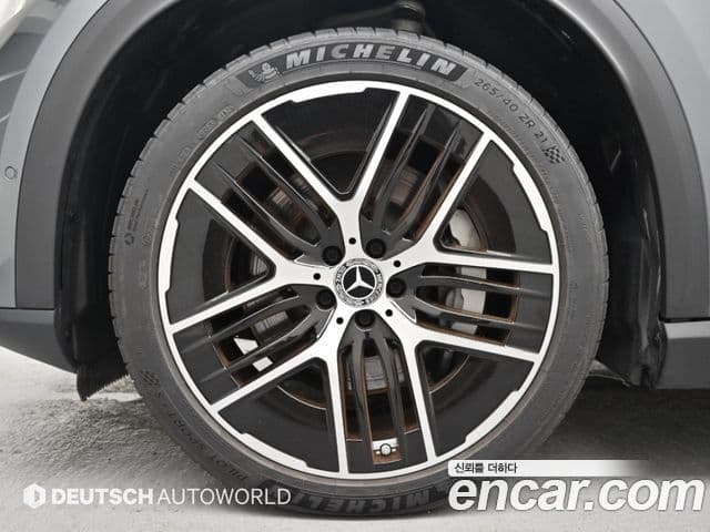 Mercedes-Benz EQE SUV 2025 — ფოტო 6/20