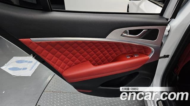 Genesis G70 2022 — ფოტო 14/37