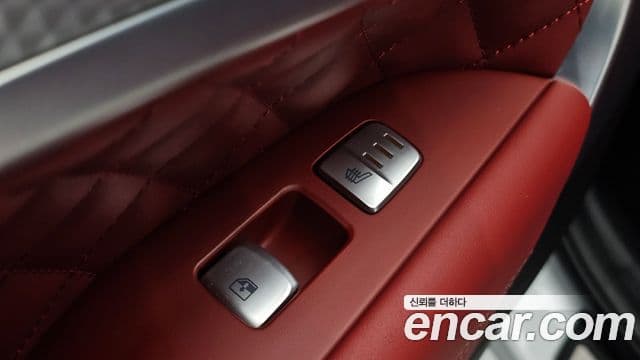 Genesis G70 2022 — ფოტო 23/37