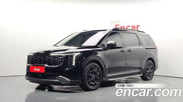 Kia Carnival 2025 — Фото 1/20