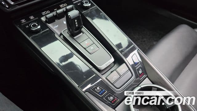 Porsche 911 2023 — Photo 17/20